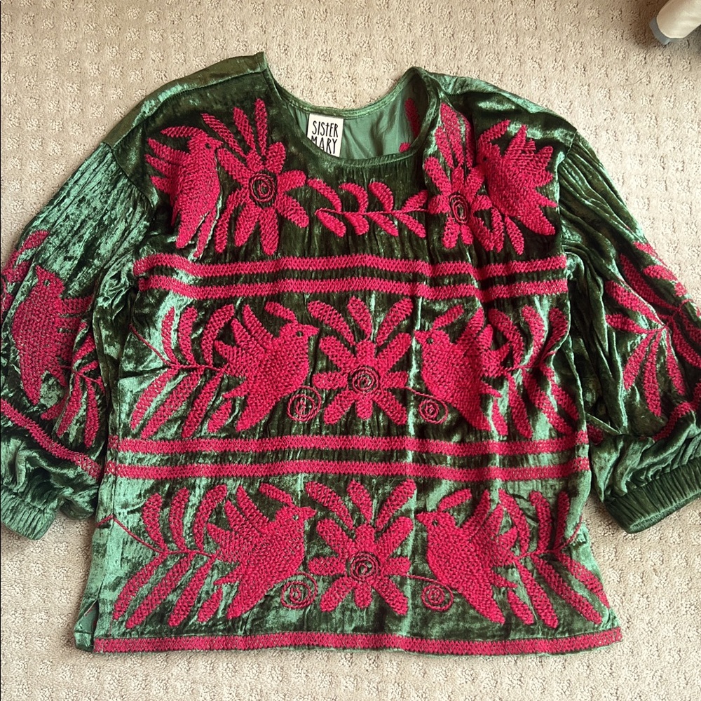 Sister Mary green velvet top with dark pink embroidery. Size S/M. Never worn.